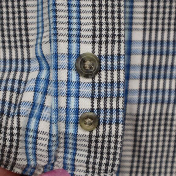 Wrangler Shirt Mens Medium Blue 20X Outdoor Fish Hike Camp Work Button Up - Picture 10 of 16